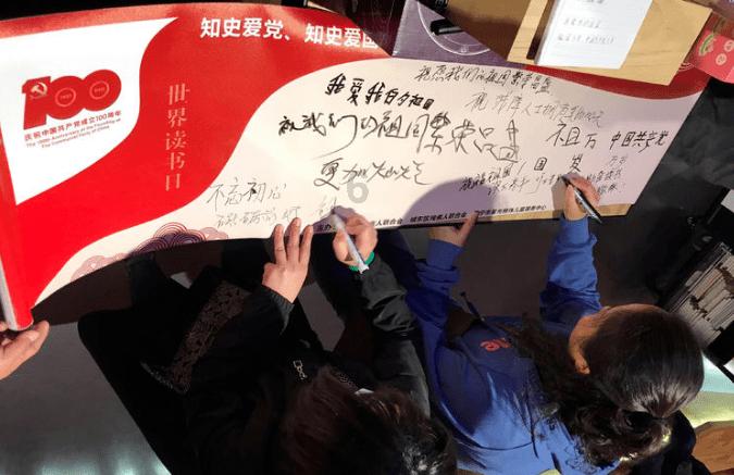 密室逃脱3之办公大厦
