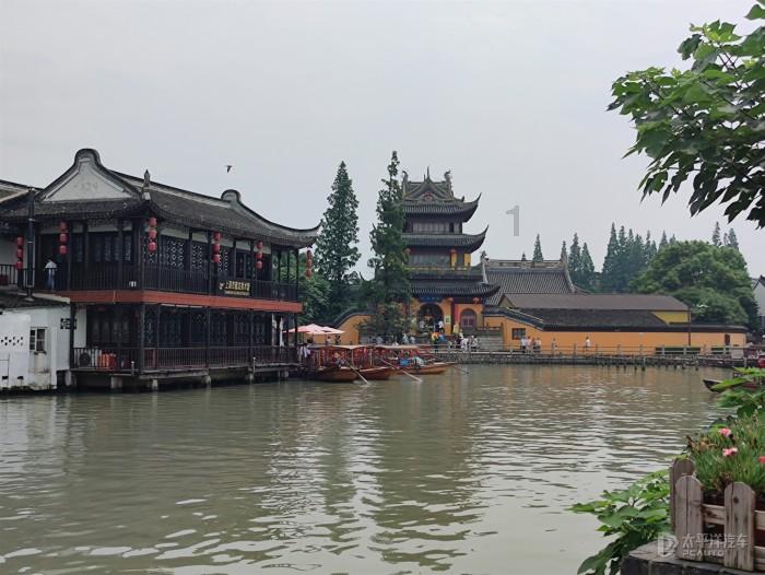 独行侠寻求升级四号位，与奇才就库兹马交易进行谈判